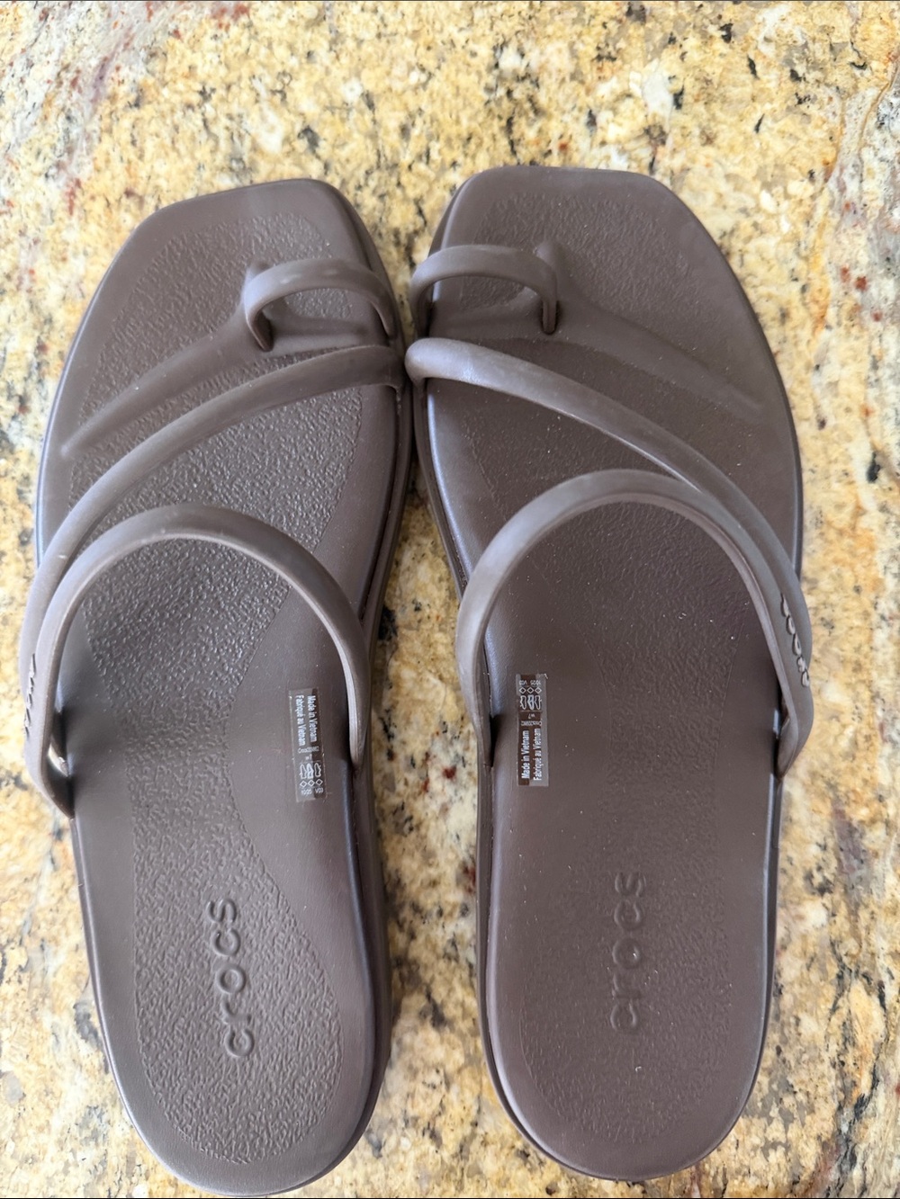 CROCS Women's Brown Strappy Slide Sandals